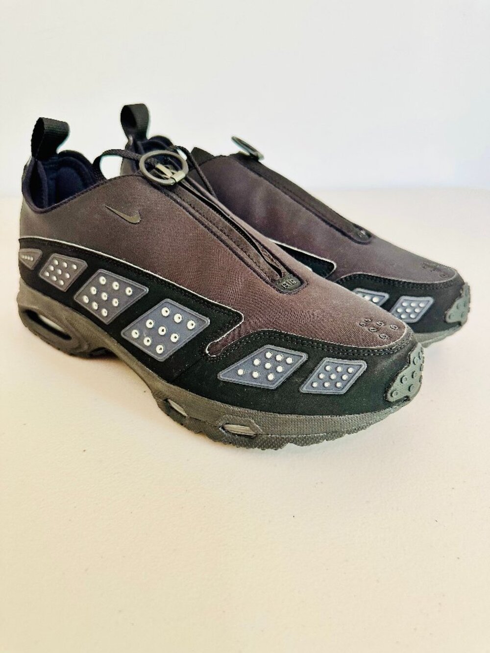 NEW NIKE AIR MAX SNDR SUNDER SPORTY SNEAKERS SIZE 11.5 $190 UNISEX FZ2068-001